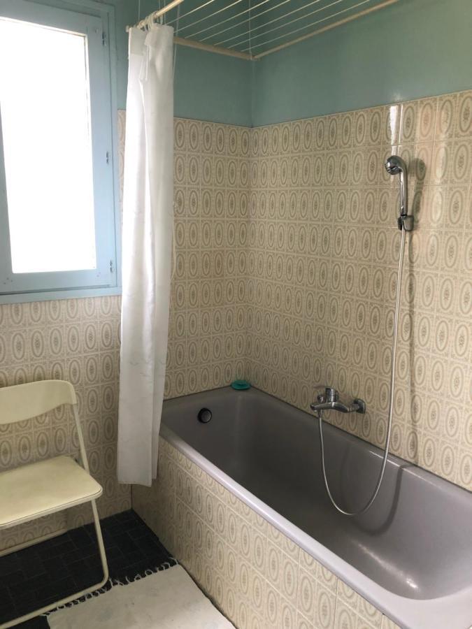 Chambre 3 Double Dans Un Appartement Bourg-en-Bresse Exterior foto