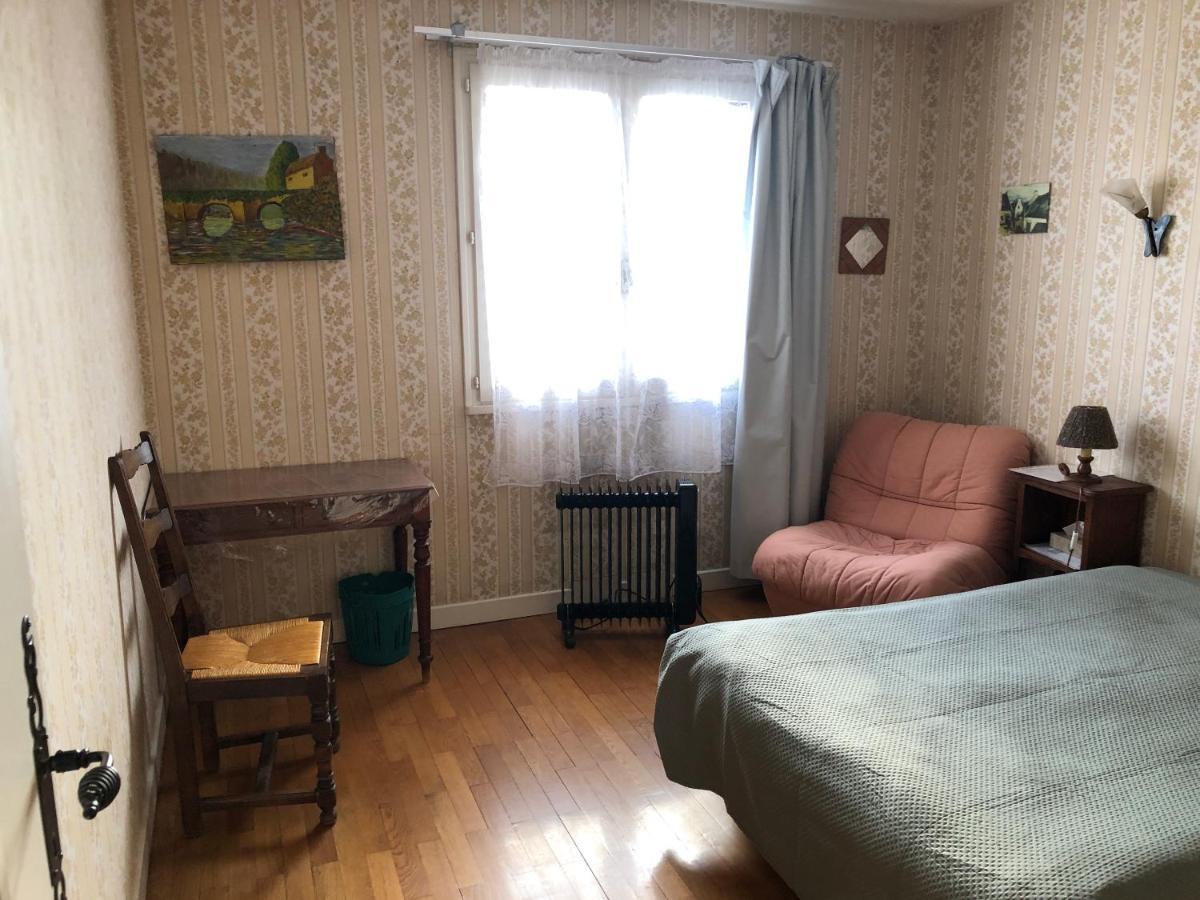 Chambre 3 Double Dans Un Appartement Bourg-en-Bresse Exterior foto