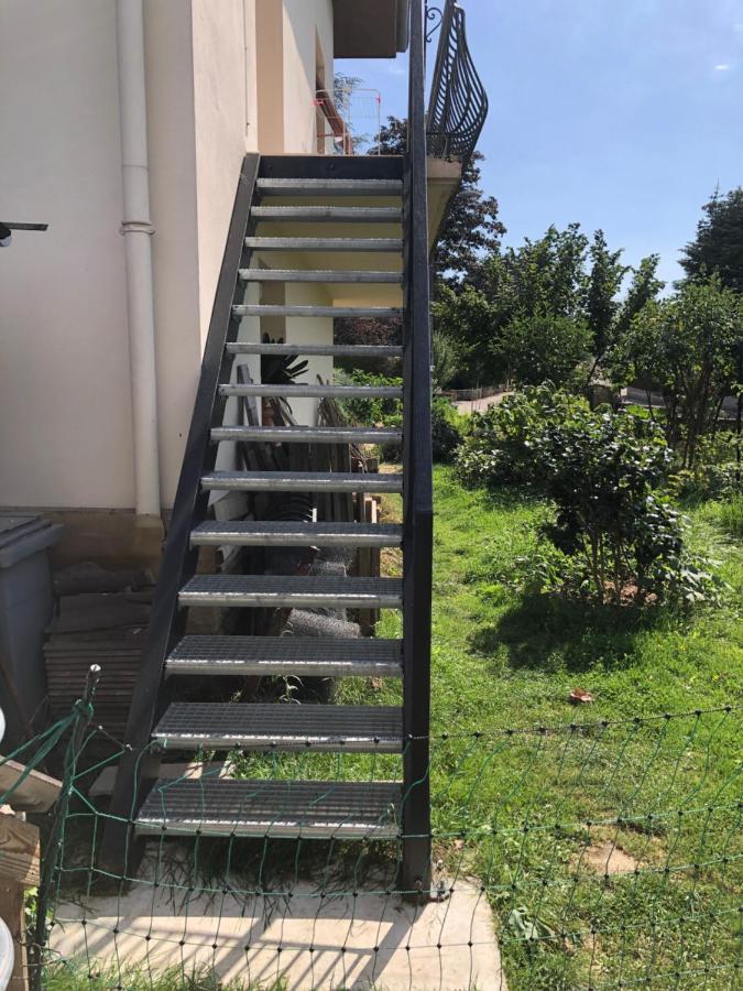 Chambre 3 Double Dans Un Appartement Bourg-en-Bresse Exterior foto